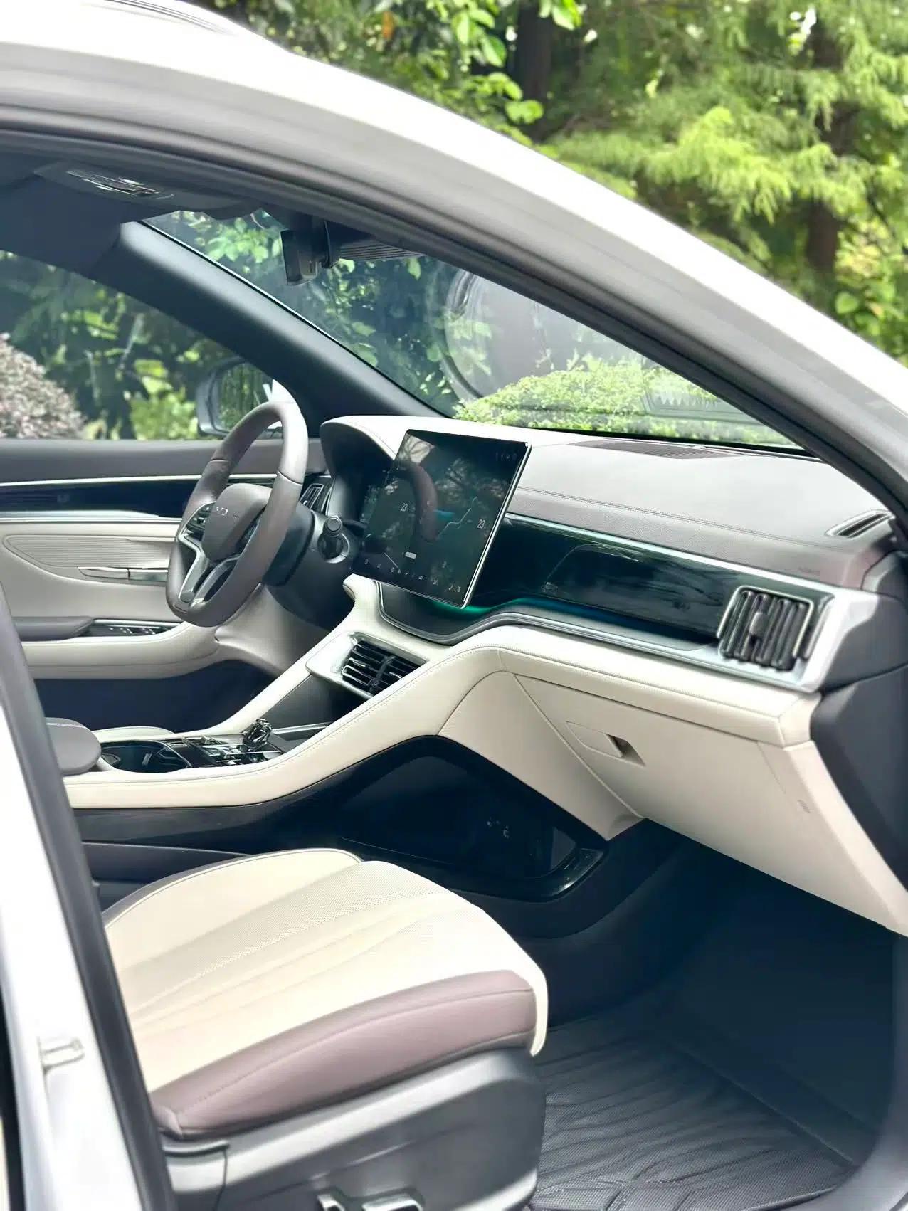 BYD Song PLUS New Energy 2025 DM-i 160KM Flagship Model — миниатюра 46