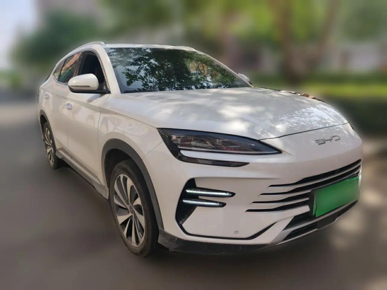 BYD Song PLUS New Energy 2024 HONOR Edition DM-i 71km Luxury Model — миниатюра 3