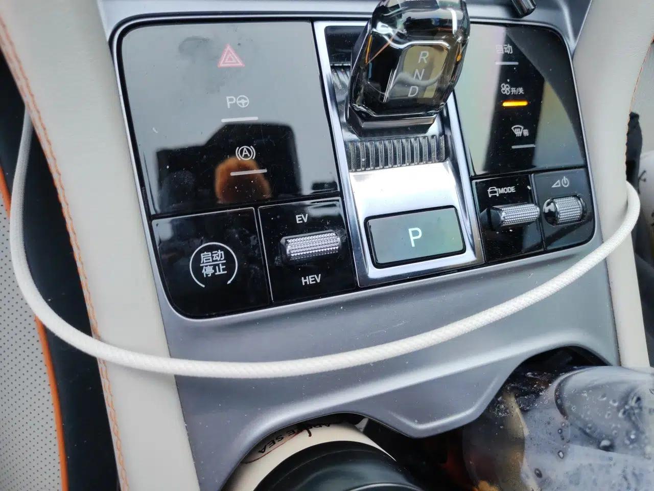 BYD Song PLUS New Energy 2023 Champion Edition DM-i 150KM Flagship PLUS 5G — миниатюра 14