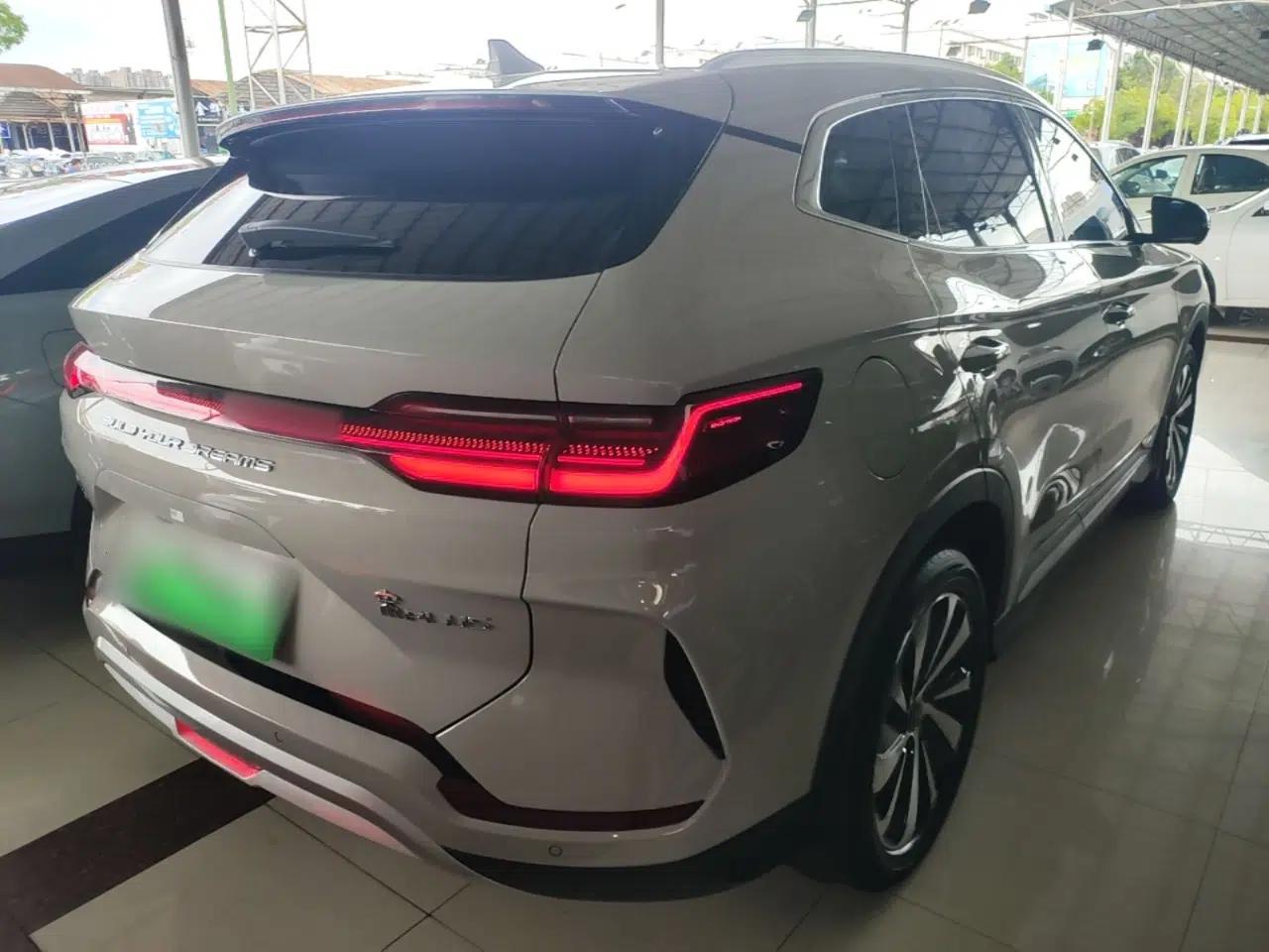 BYD Song PLUS New Energy 2023 Champion Edition DM-i 150KM Flagship PLUS — миниатюра 6