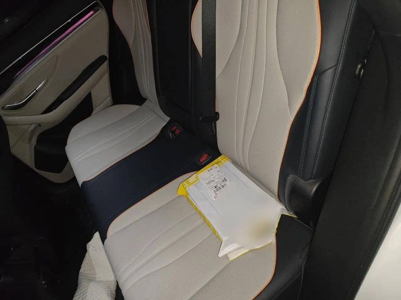BYD Song PLUS New Energy 2021 DM-i 51KM Prestige Model — миниатюра 20