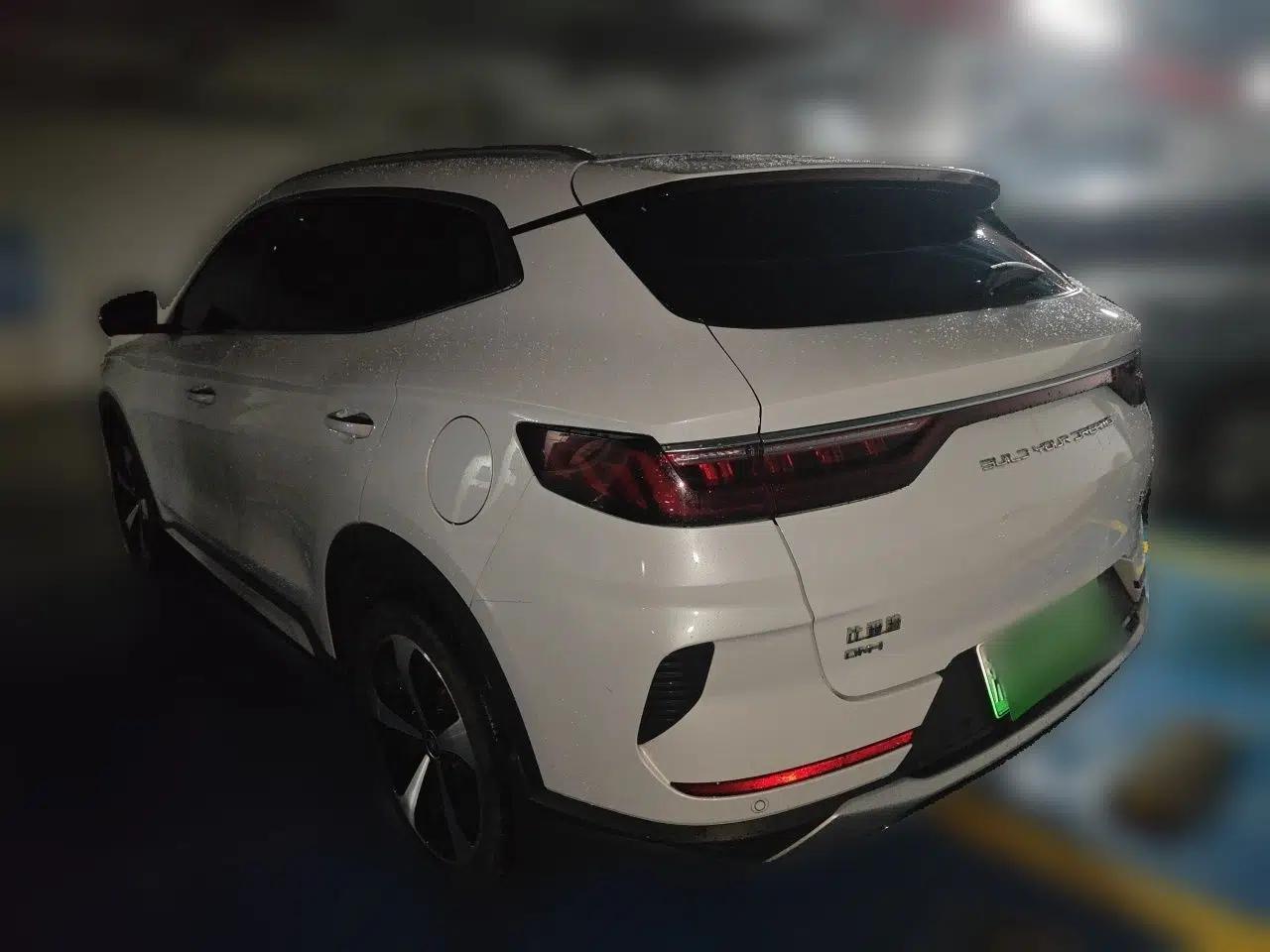 BYD Song PLUS New Energy 2021 DM-i 51KM Prestige Model — миниатюра 4