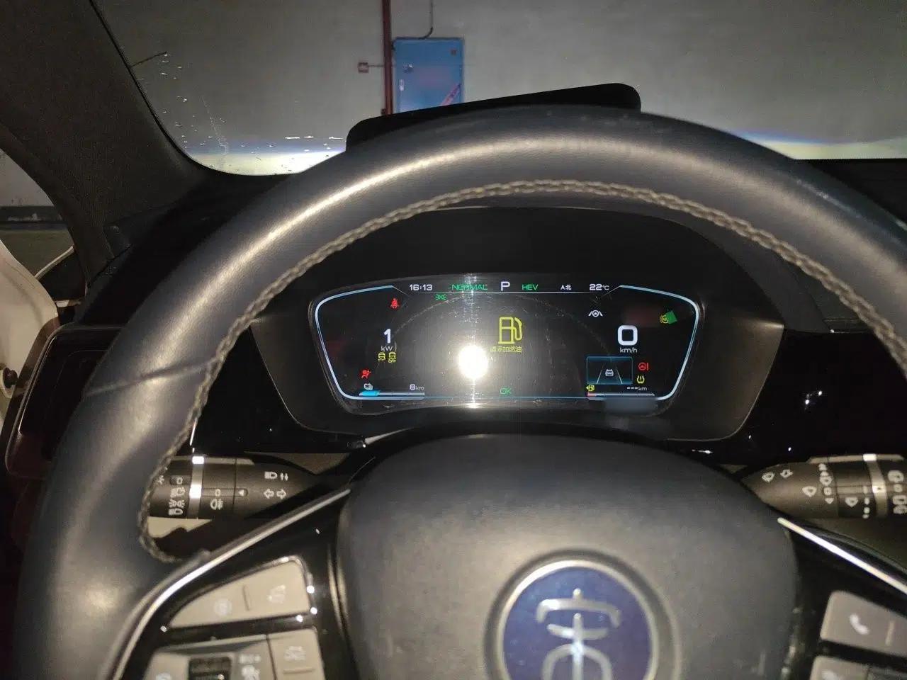 BYD Song PLUS New Energy 2021 DM-i 51KM Prestige Model — миниатюра 10