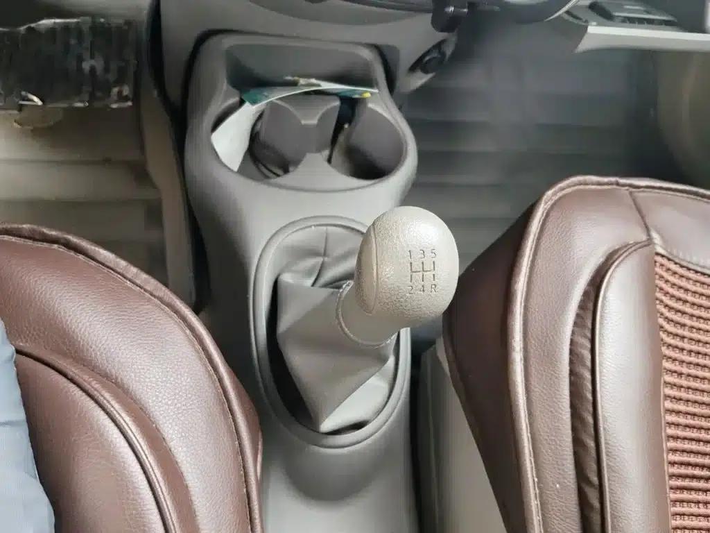 Nissan Sunny 2015 1.5XE Manual Comfort Edition — миниатюра 7