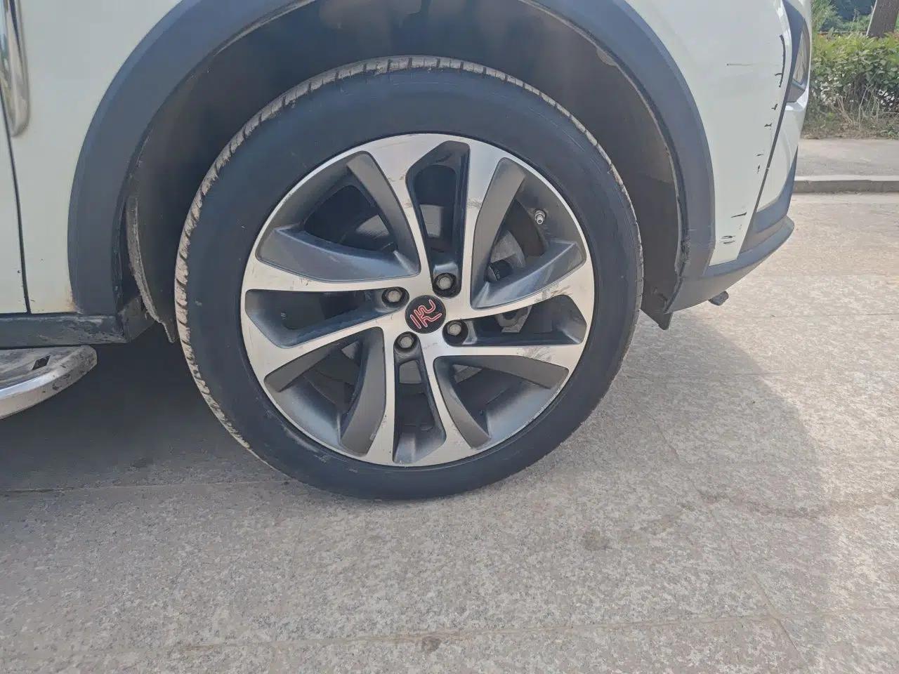 BYD Yuan 2016 1.5L Manual Luxury Version — миниатюра 2