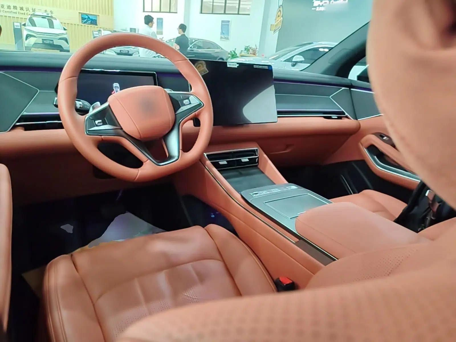 BYD Tang L 2025 EV 600KM All-Wheel-Drive LiDAR Flagship Model — миниатюра 12