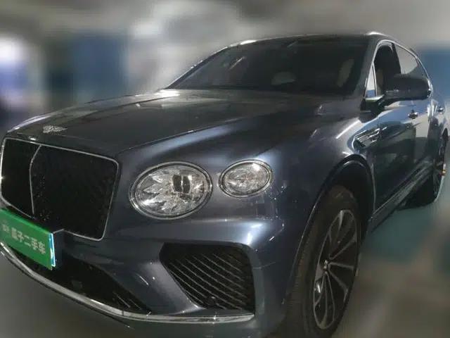 Bentley Bentayga 2024 4.0T V8 Long-Wheelbase Version