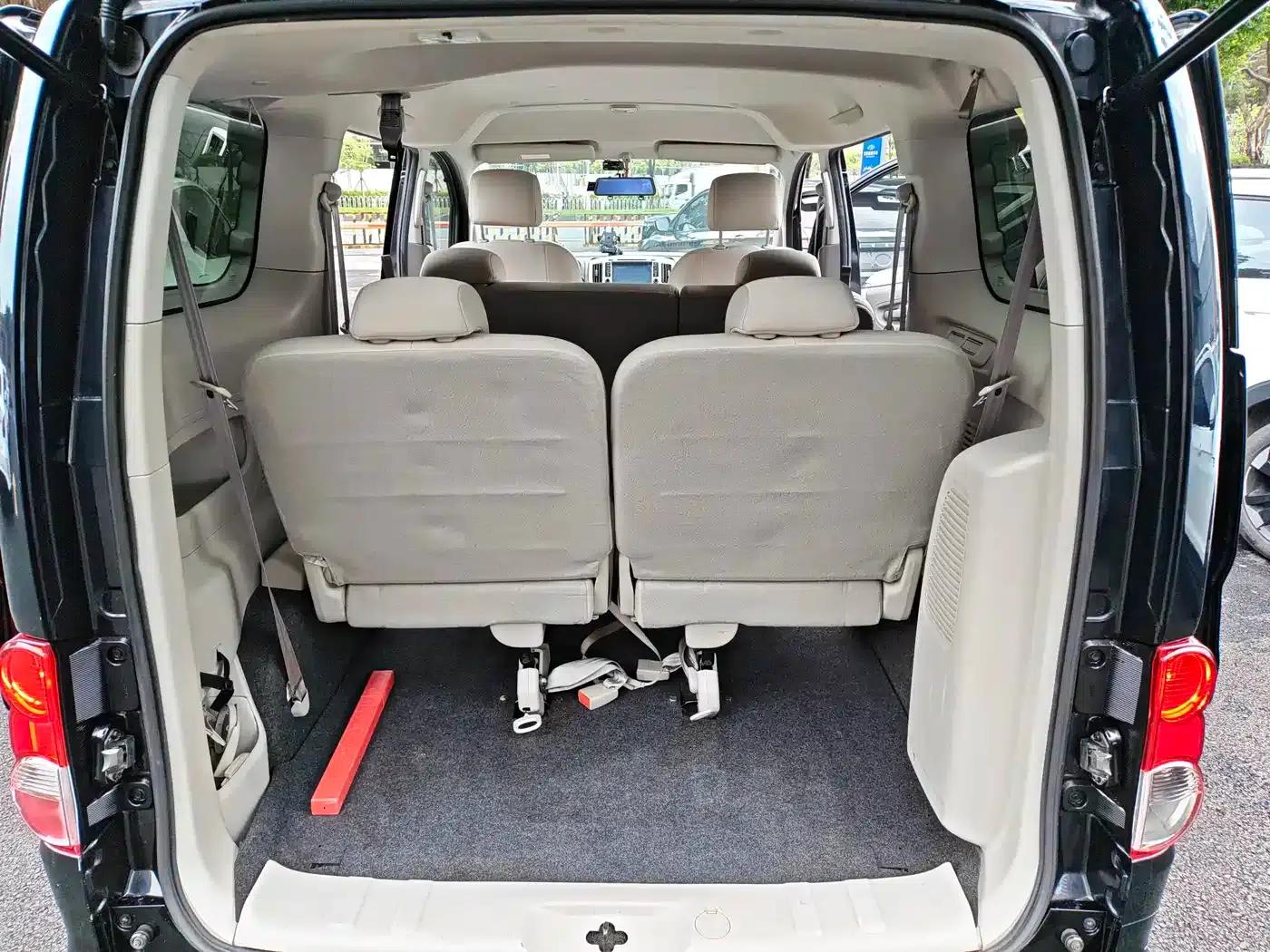 Nissan NV200 2014 1.6L CVT Luxury Model (China IV Emission Standard) — миниатюра 19