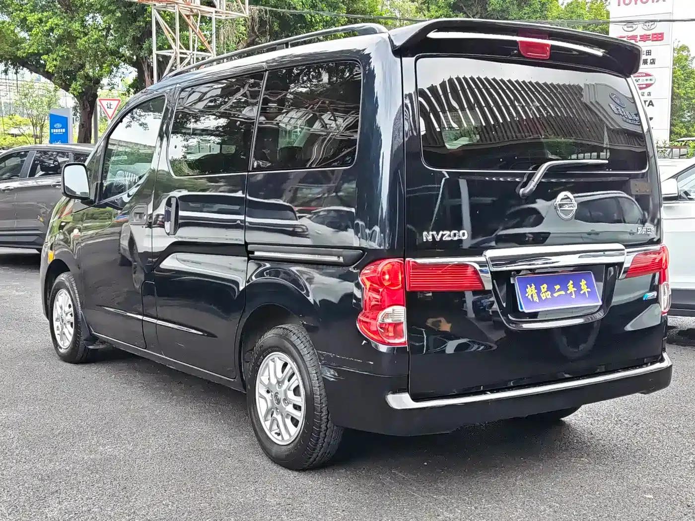 Nissan NV200 2014 1.6L CVT Luxury Model (China IV Emission Standard) — миниатюра 4
