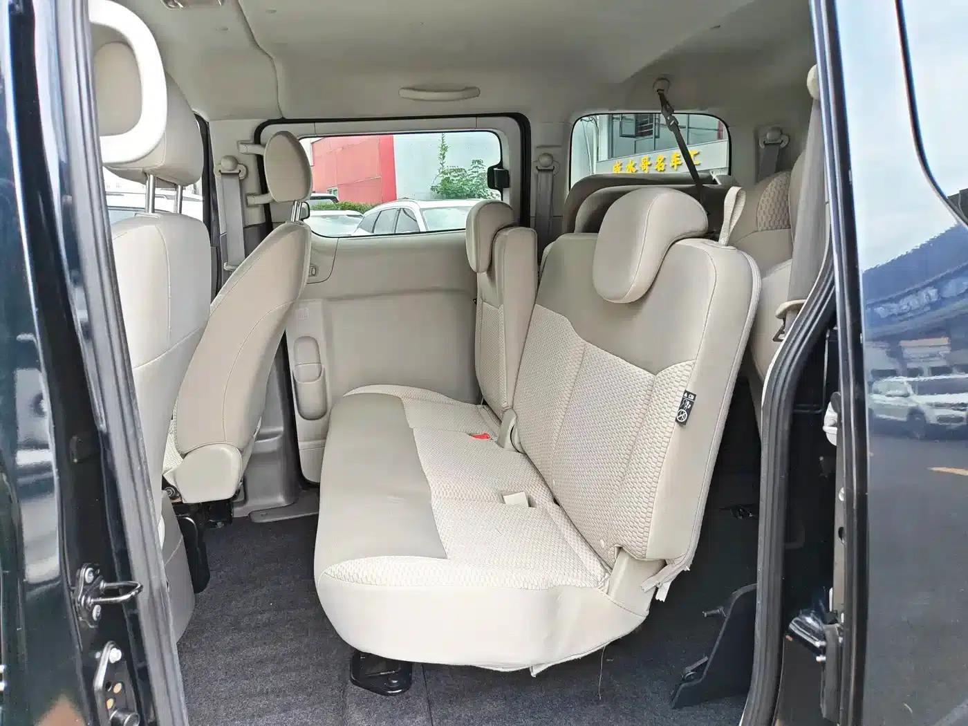 Nissan NV200 2014 1.6L CVT Luxury Model (China IV Emission Standard) — миниатюра 10