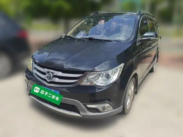 Baojun 730 2014 1.5L manual luxury trim 7 seats
