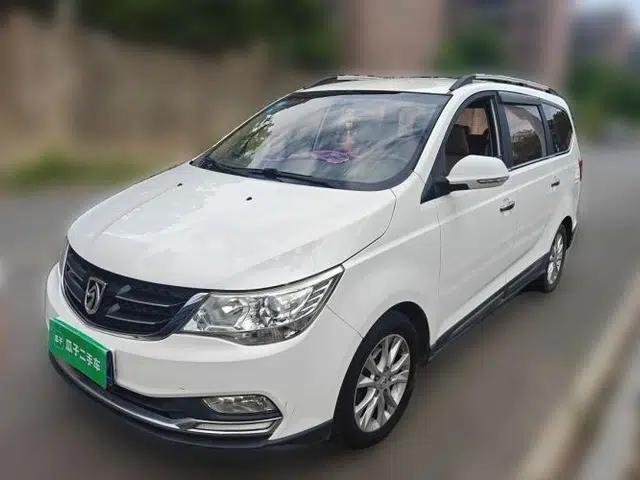 Baojun 730 2016 1.8L iAMT Comfort Version 7 Seats