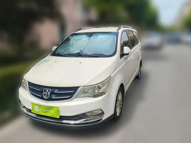 Baojun 730 2016 Revised 1.5L Manual Standard Version 7 Seats China V Emission Standard