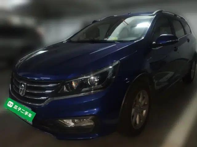 Baojun 310W 2017 1.5L Manual Fashion Edition China VI