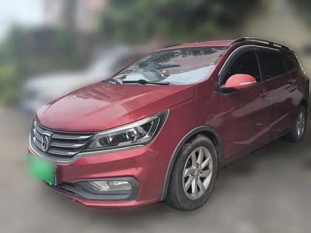 Baojun 310W 2017 1.5L Manual Luxury Edition China V