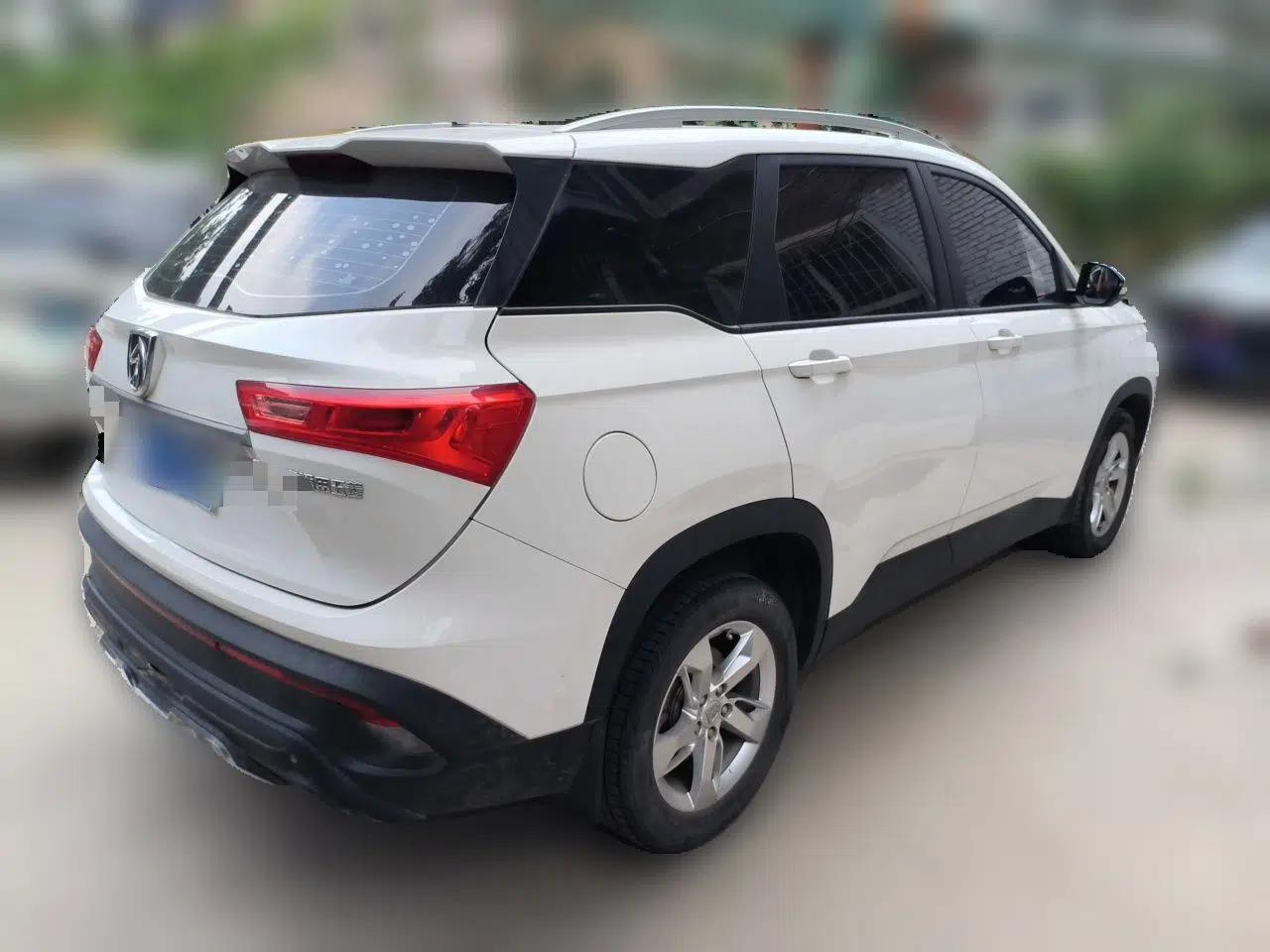 Baojun 530 2019 1.5T CVT Elite Version China V — миниатюра 6