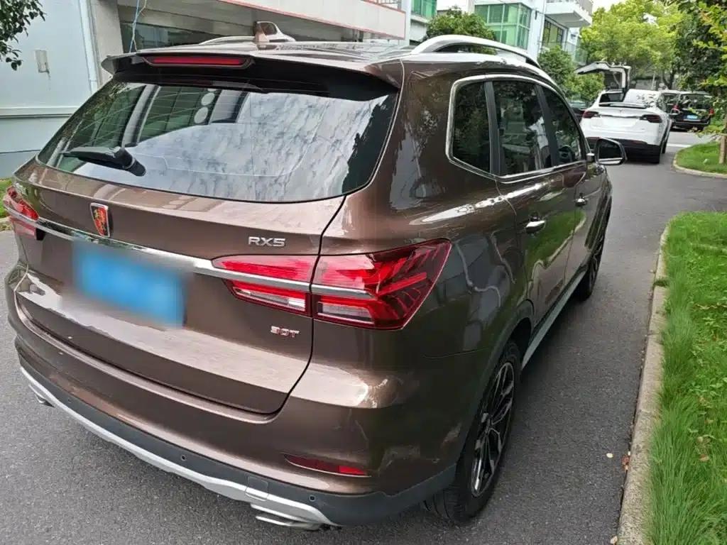Roewe RX5 2016 30T 2WD Automatic Internet Smart Edition — миниатюра 7