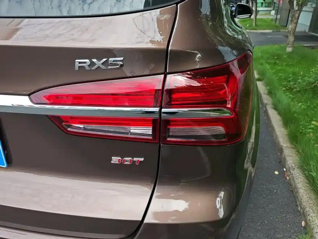 Roewe RX5 2016 30T 2WD Automatic Internet Smart Edition — миниатюра 8