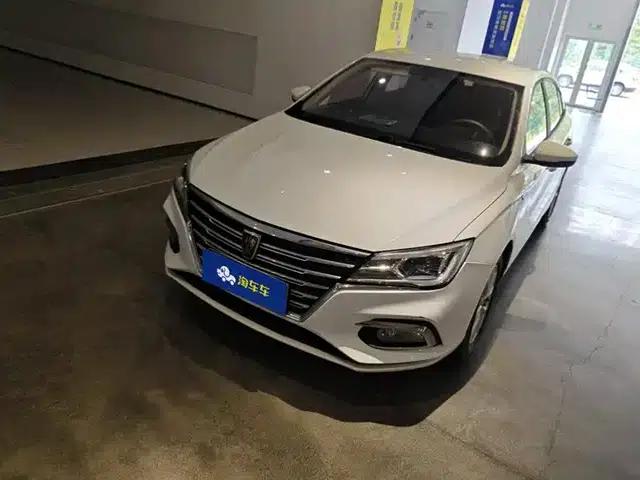 Roewe i5 2019 1.5L Manual 4G Connected Langyue Edition