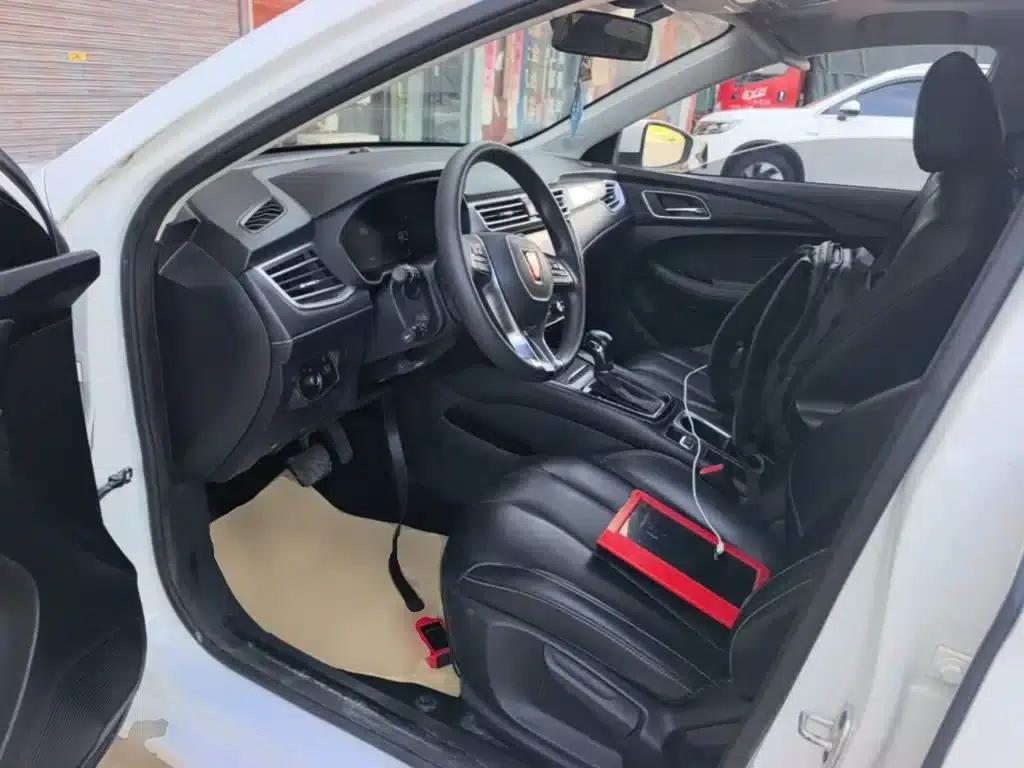 Roewe i5 2019 20T Automatic 4G Connected Super Flagship Edition — миниатюра 16