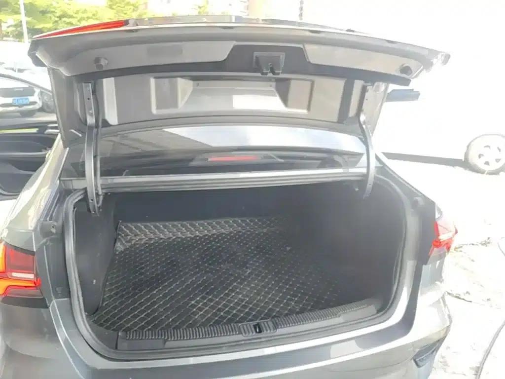 Roewe i5 2021 1.5L CVT Diamond Edition — миниатюра 19