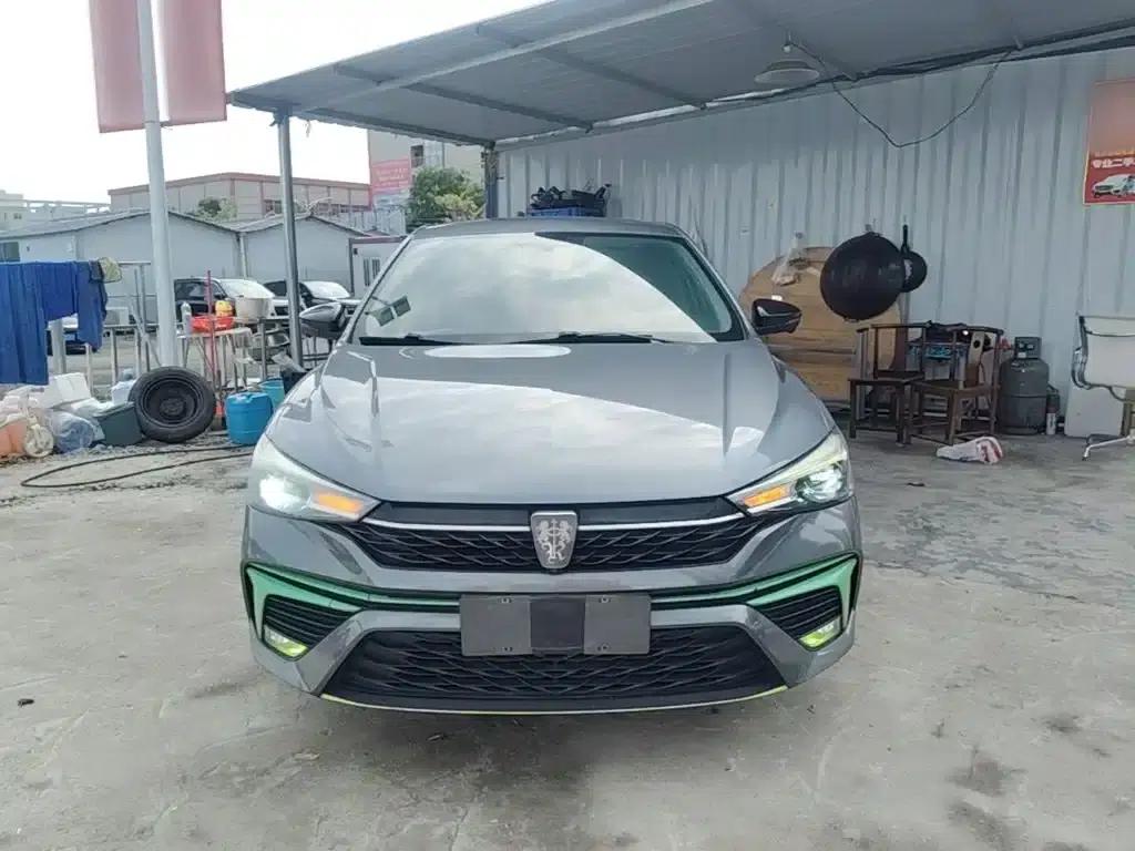 Roewe i5 2021 1.5L CVT Diamond Edition — миниатюра 3