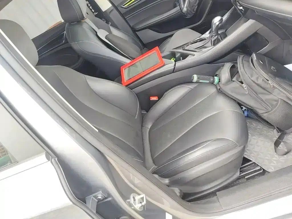 Roewe i5 2021 1.5L CVT Diamond Edition — миниатюра 25