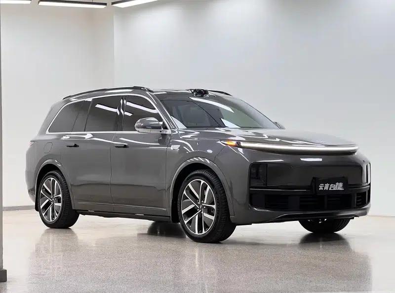 Li Auto L9 2022 Max Edition — миниатюра 3