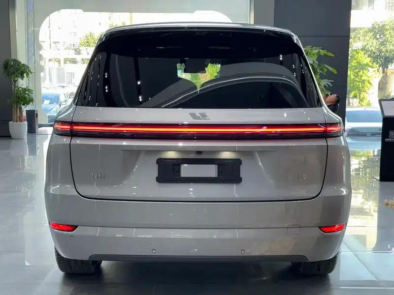 Li Auto L9 2022 Max Edition — миниатюра 4
