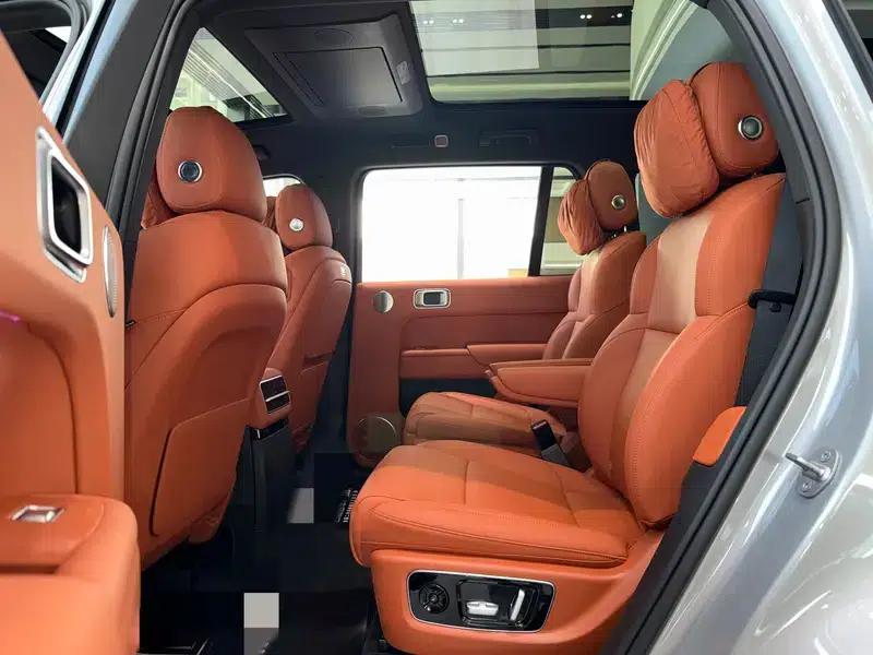 Li Auto L9 2022 Max Edition — миниатюра 10