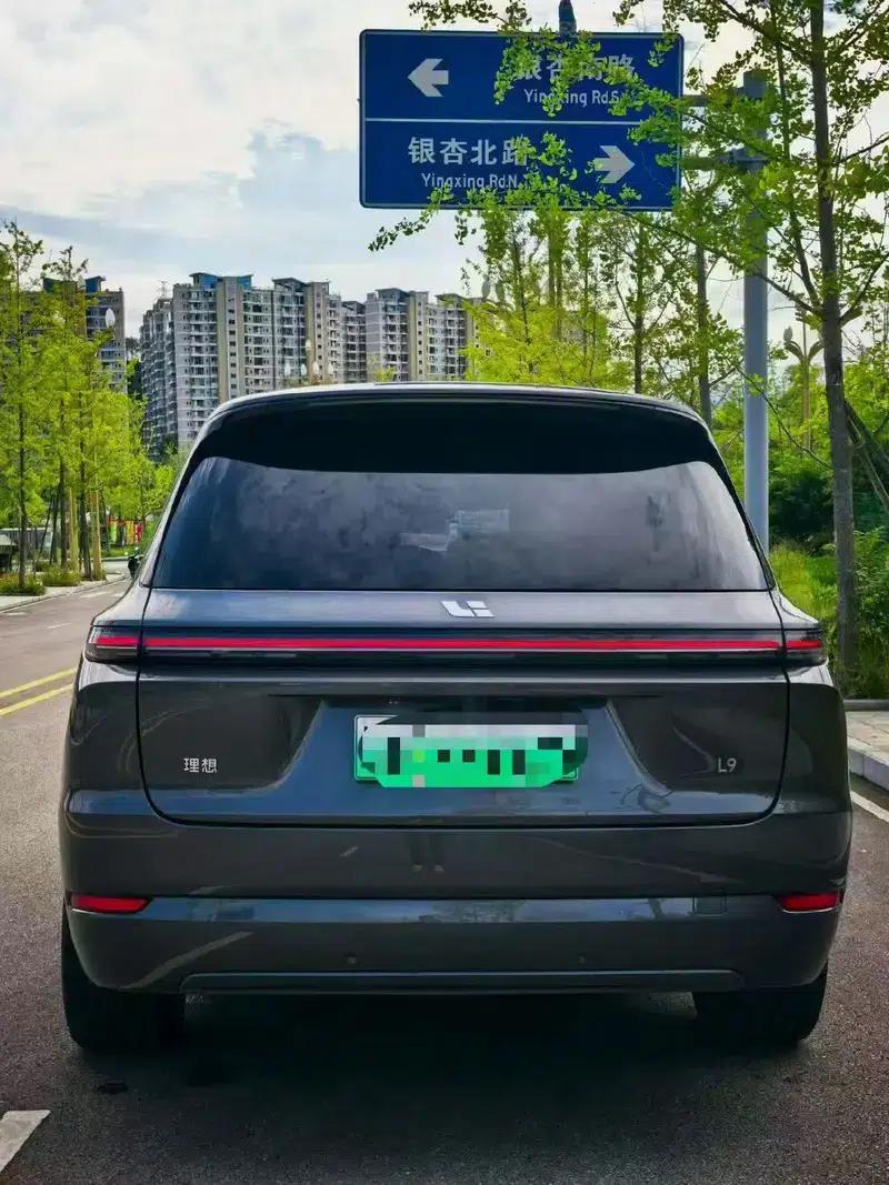 Li Auto L9 2022 Max Edition — миниатюра 5