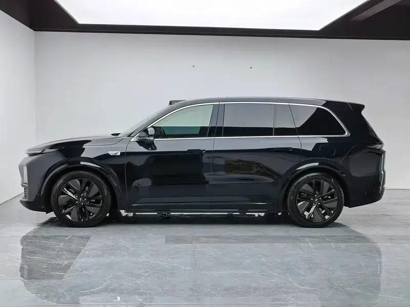 Li Auto L9 2022 Max Edition — миниатюра 4