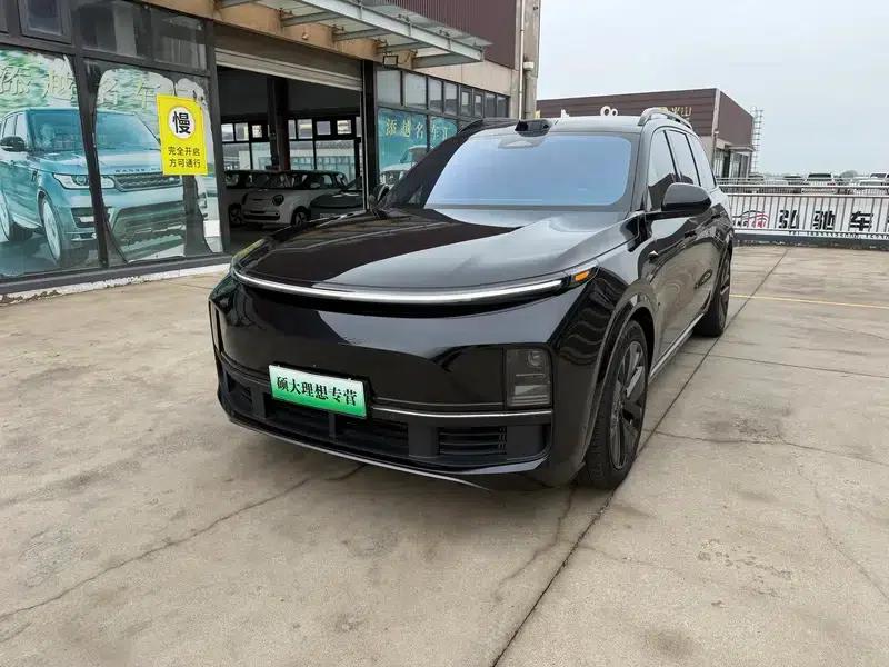 Li Auto L9 2022 Max Edition — миниатюра 1