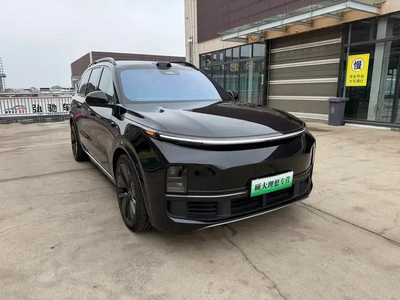 Li Auto L9 2022 Max Edition — миниатюра 3