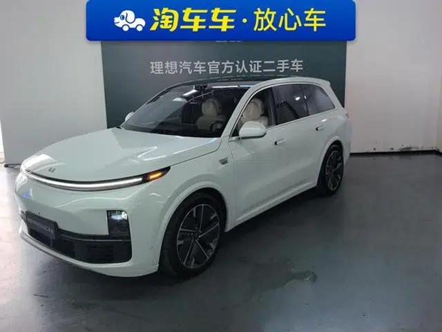 Li Auto L8 2025 Max Smart Renewal Edition