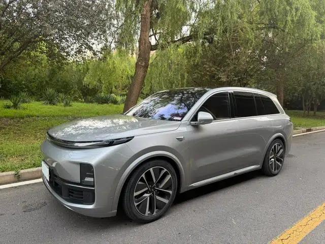 Li Auto L8 2023 Pro Edition