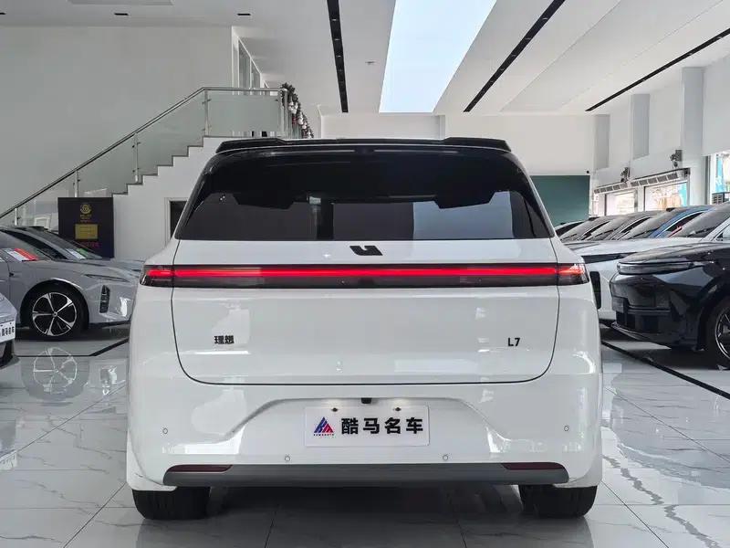 Li Auto L6 2024 Pro Edition — миниатюра 5