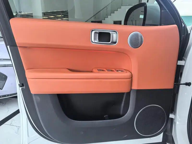 Li Auto L6 2024 Pro Edition — миниатюра 8