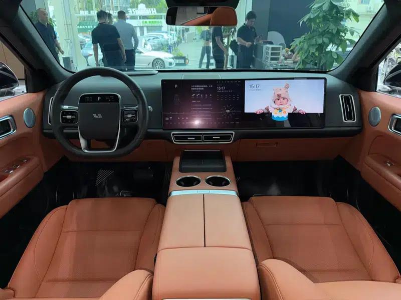 Li Auto L6 2025 Max Intelligent Renewal Edition — миниатюра 8