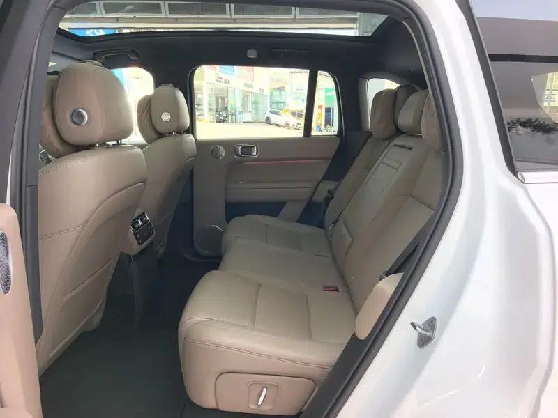 Li Auto L6 2025 Max Intelligent Renewal Edition — миниатюра 17
