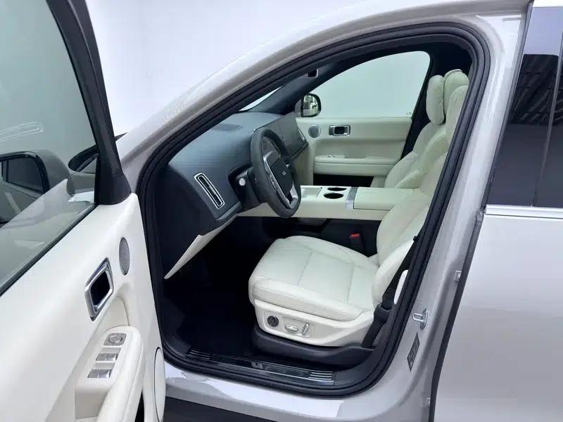 Li Auto L6 2024 Pro Edition — миниатюра 17