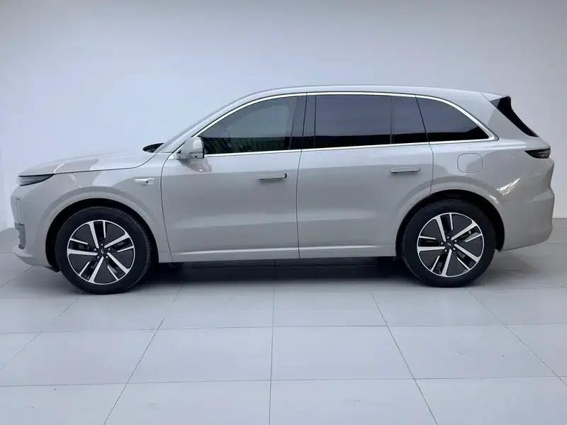 Li Auto L6 2024 Pro Edition — миниатюра 4