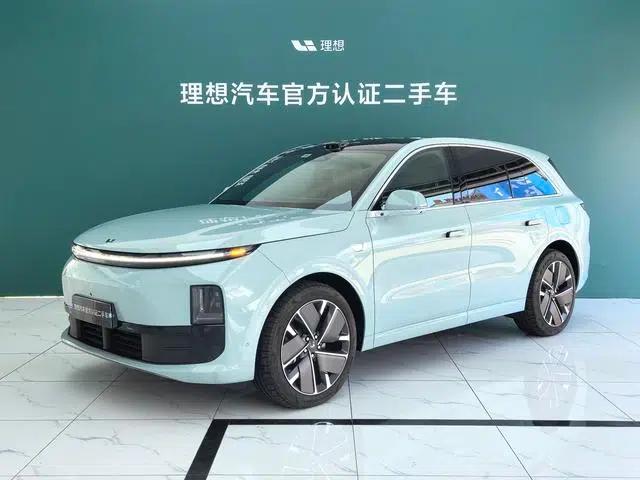 Li Auto L6 2025 Max Intelligent Renewal Edition