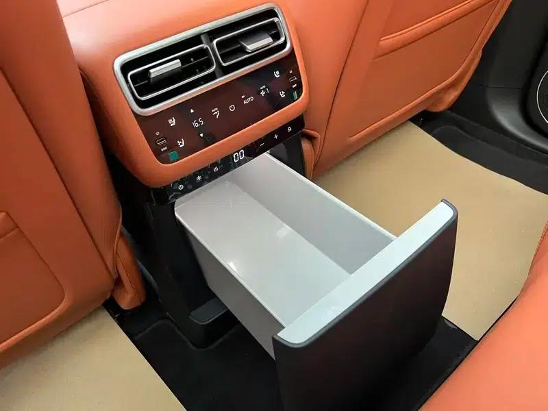 Li Auto L6 2024 Max Edition — миниатюра 7
