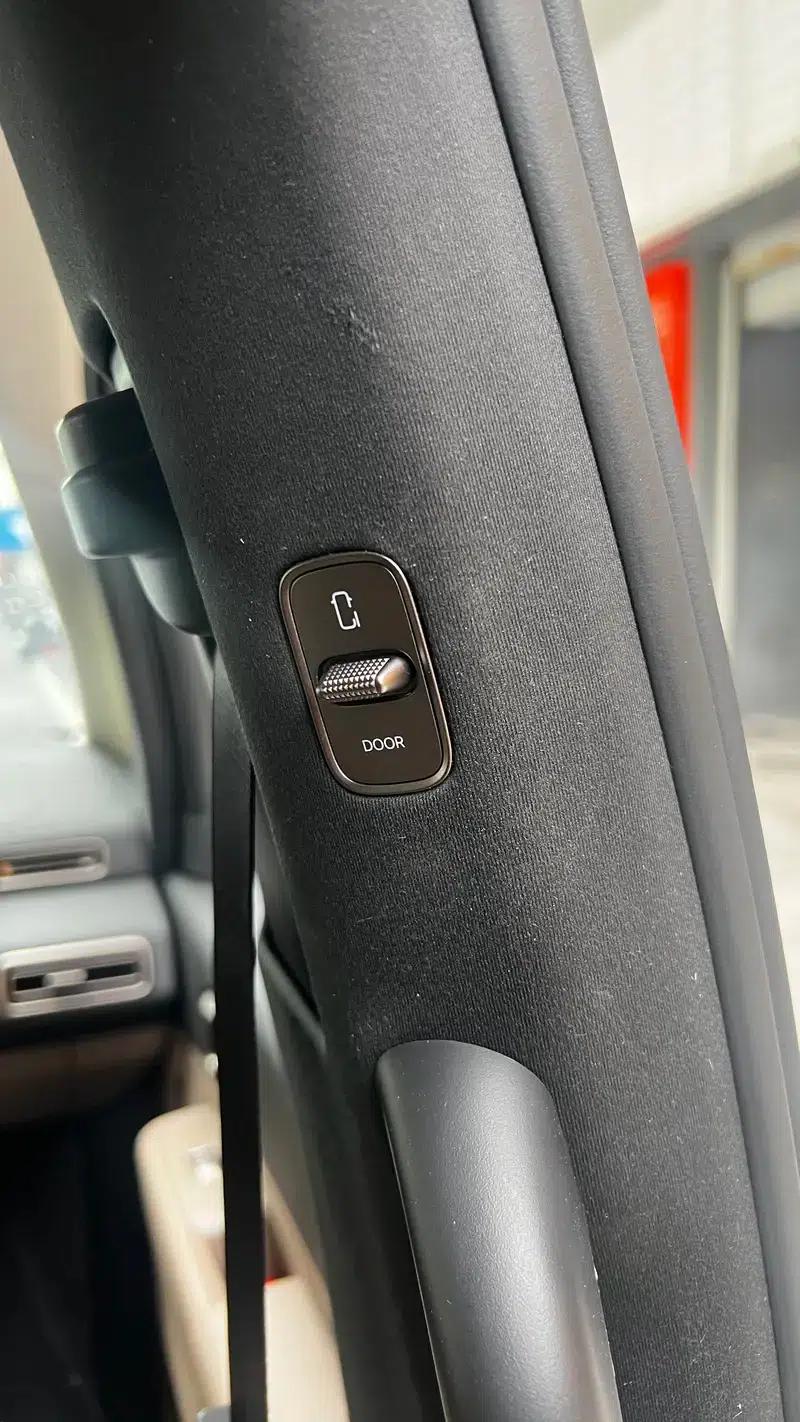 Li Auto MEGA 2025 Home Edition — миниатюра 18