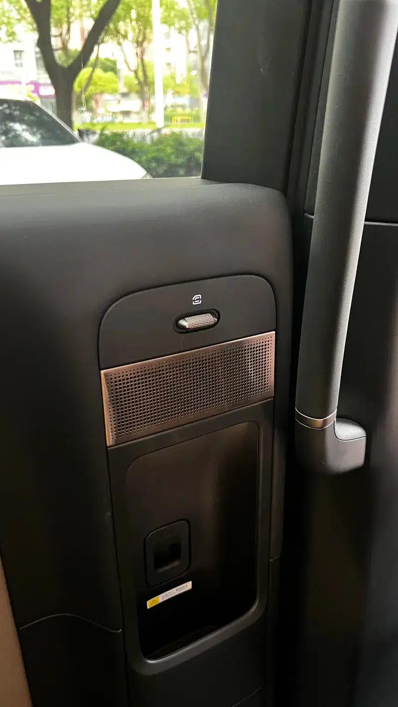 Li Auto MEGA 2025 Home Edition — миниатюра 19