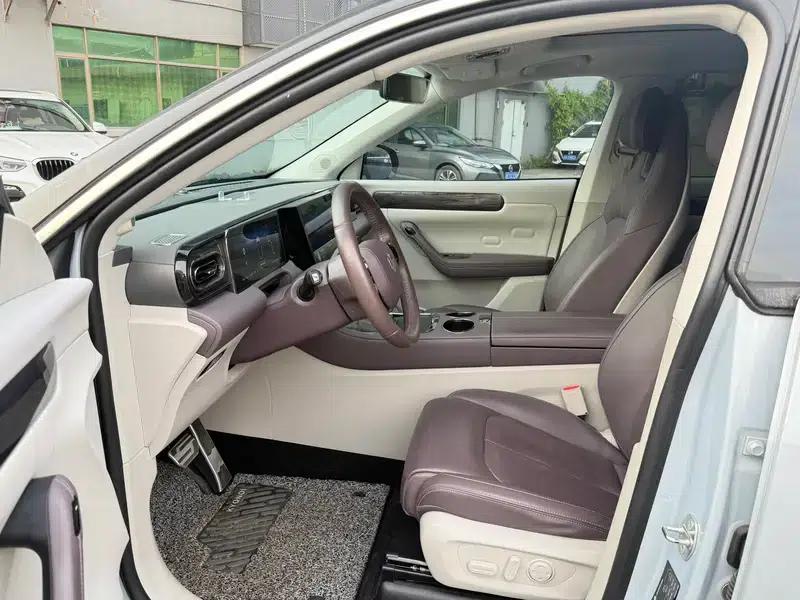 Leapmotor C11 2023 Range Extended Electric 300 Smart Edition — миниатюра 11