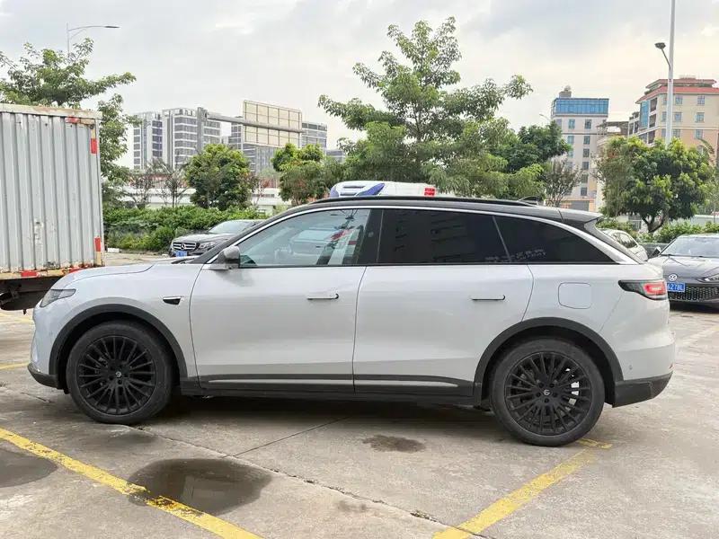 Leapmotor C11 2023 Range Extended Electric 300 Smart Edition — миниатюра 4