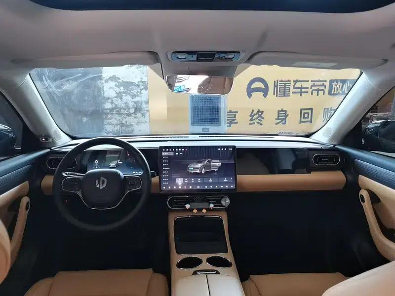 Leapmotor C11 2024 Pure Electric Version 580 Premium Edition — миниатюра 5