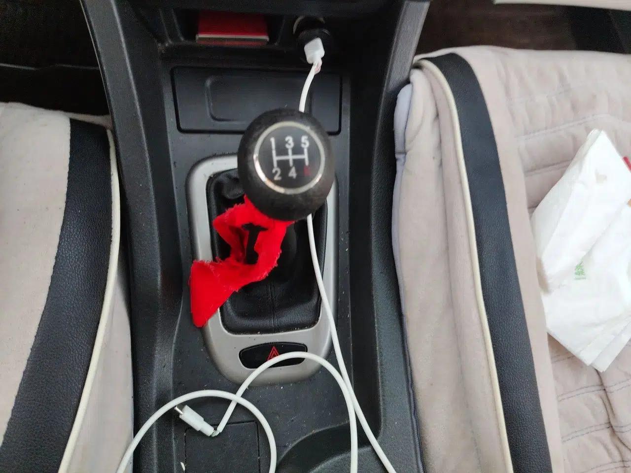 BAIC Senova D50 2014 1.5L manual standard version — миниатюра 14